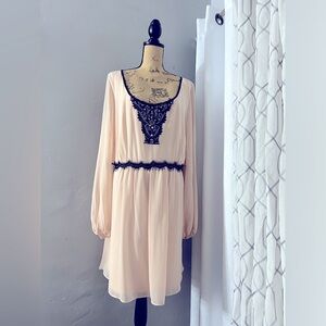 ASOS CURVE DRESS WITH EMBELLISHED LACE TRIM pale pink size 16
